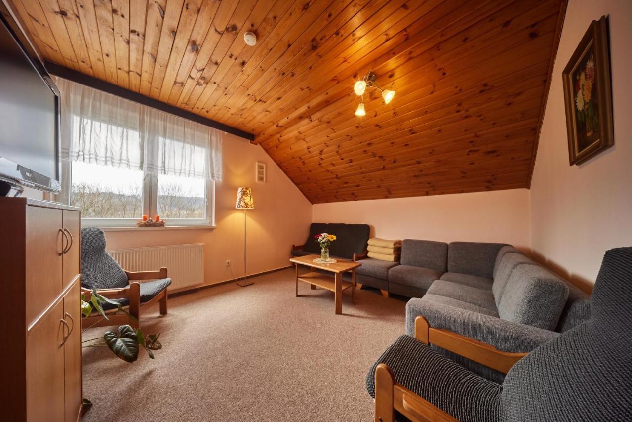 Apartman Svoboda Svoboda nad Upou Ngoại thất bức ảnh