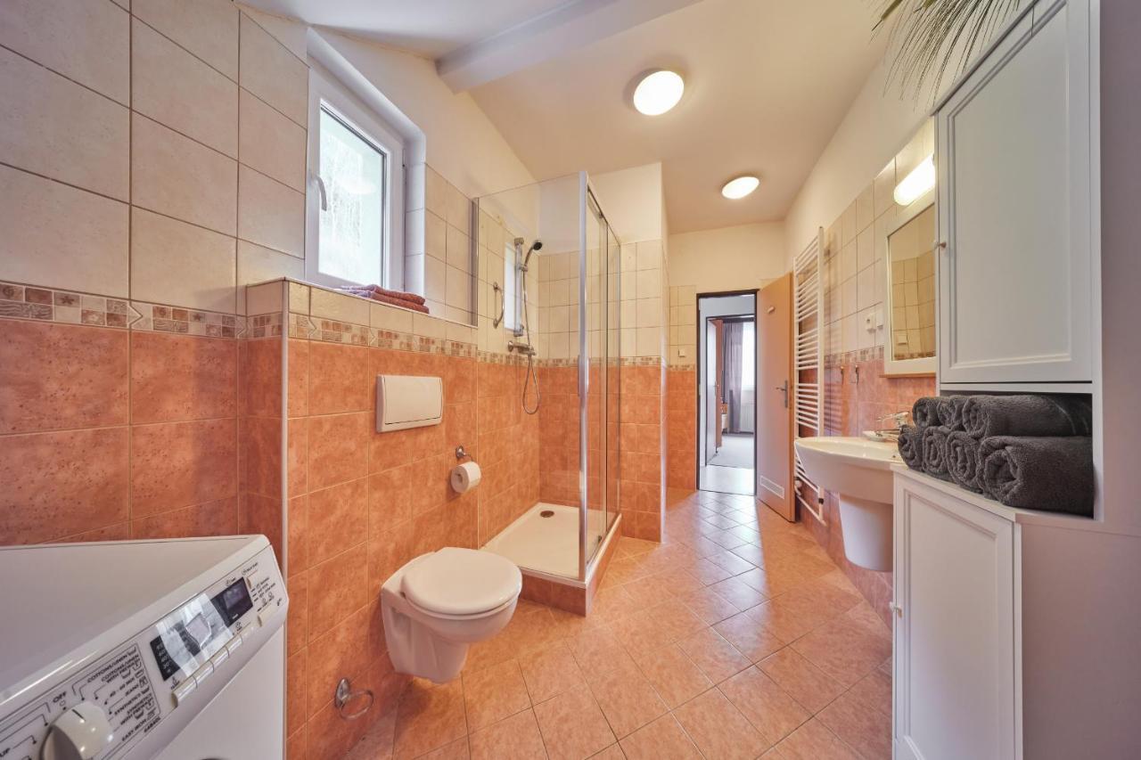 Apartman Svoboda Svoboda nad Upou Ngoại thất bức ảnh