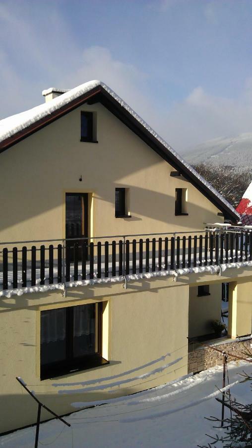 Apartman Svoboda Svoboda nad Upou Ngoại thất bức ảnh